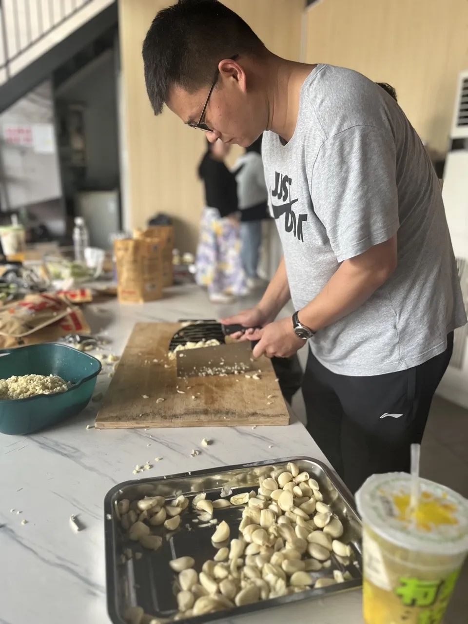 26_960 �� 1280_142 KB.jpg