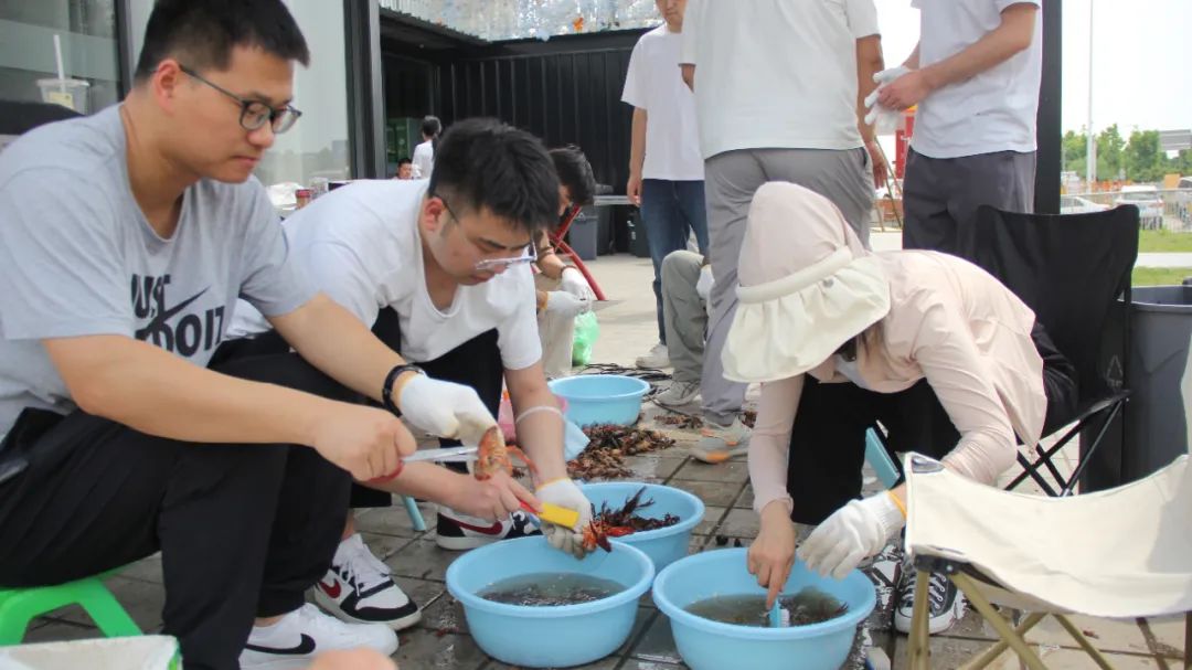 21_1080 �� 607_87.3 KB.jpg