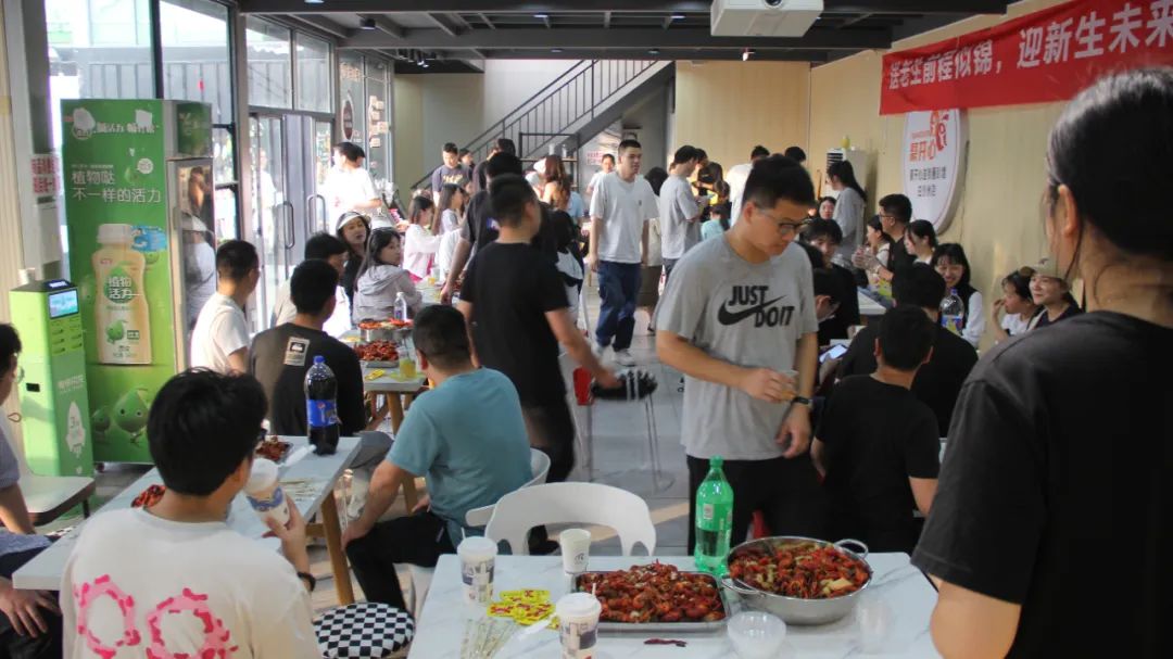 30_1080 �� 607_99.6 KB.jpg